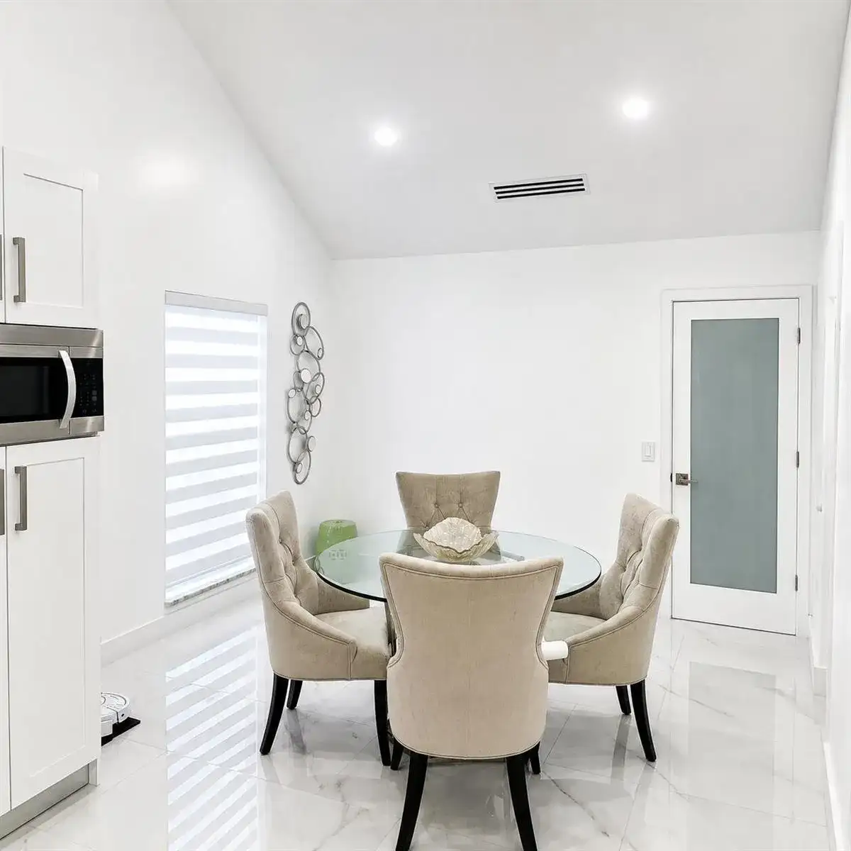 500 NW 86TH Avenue, Pembroke Pines FL 33024 photo 3