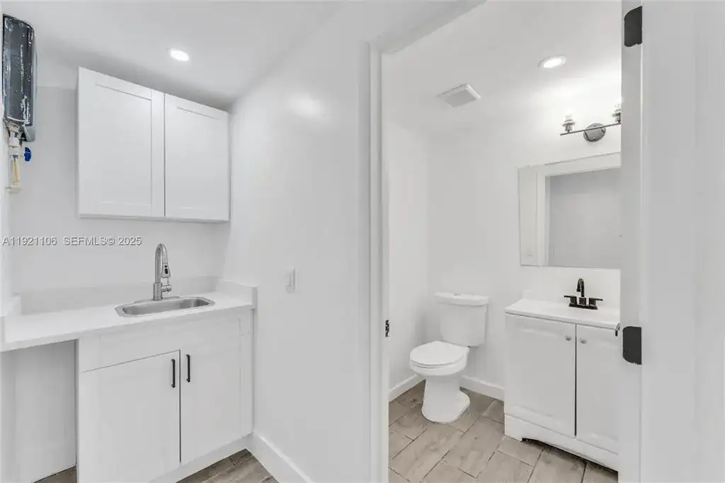 4917 SW 43RD Terrace # A, Dania Beach FL 33314 photo 5