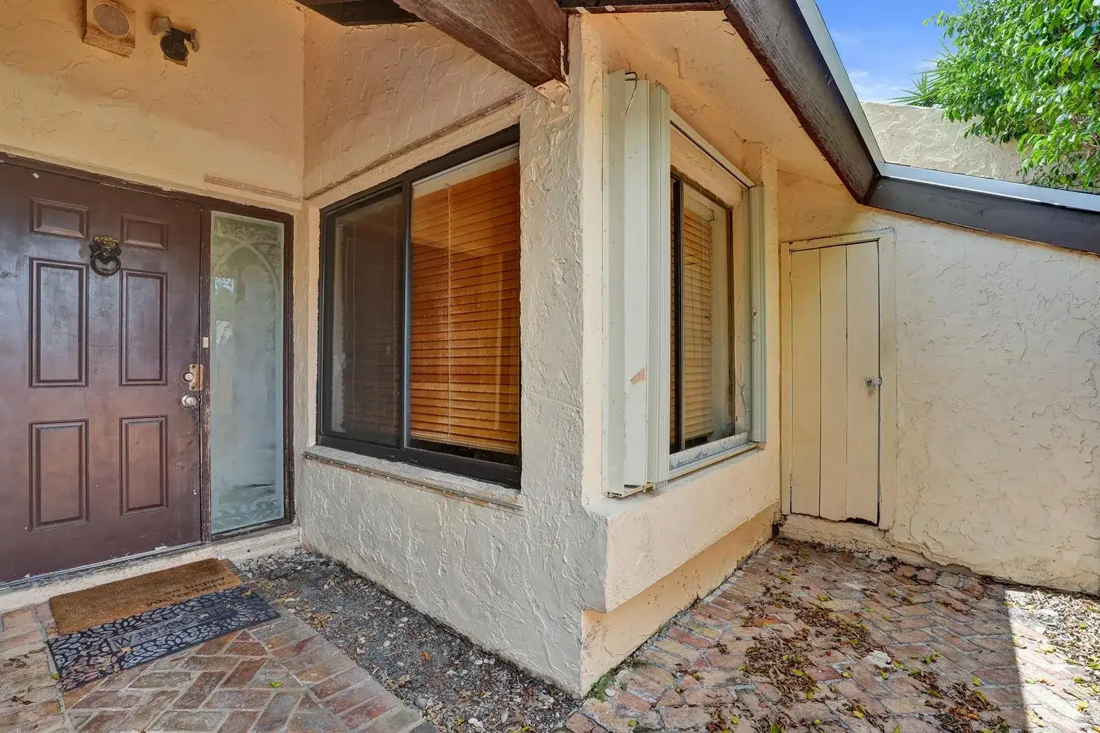 3810 NW 77TH Avenue, Davie FL 33024 photo 4