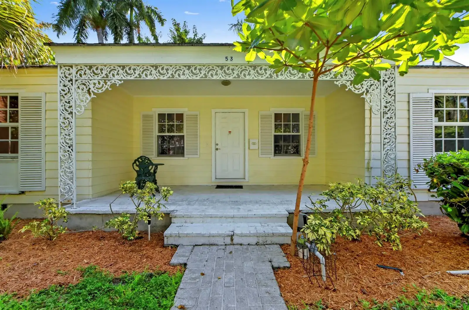 53 Palm Square, Delray Beach FL 33483 photo 2