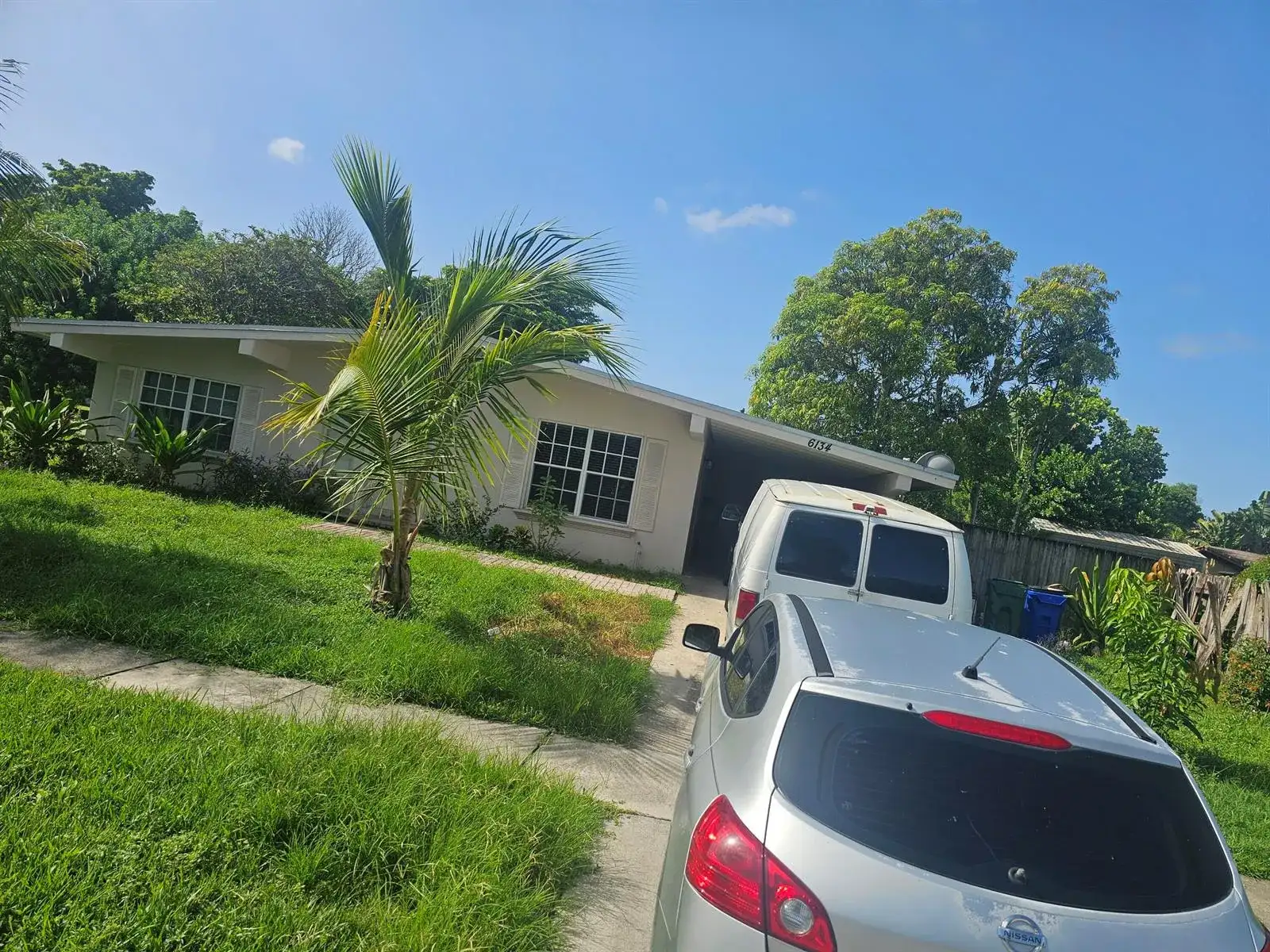 6134 HOGAN CREEK Road, Margate FL 33063 photo 3