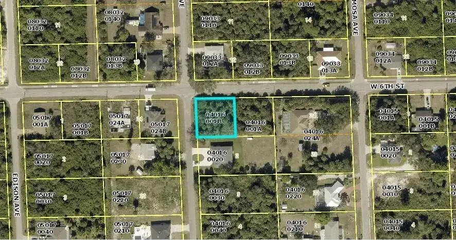 207 NW 6TH Place, Lehigh Acres FL 33972 photo 2