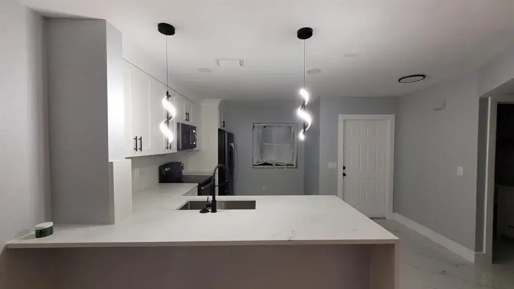 20873 NW 3RD Lane, Pembroke Pines FL 33029 photo 5