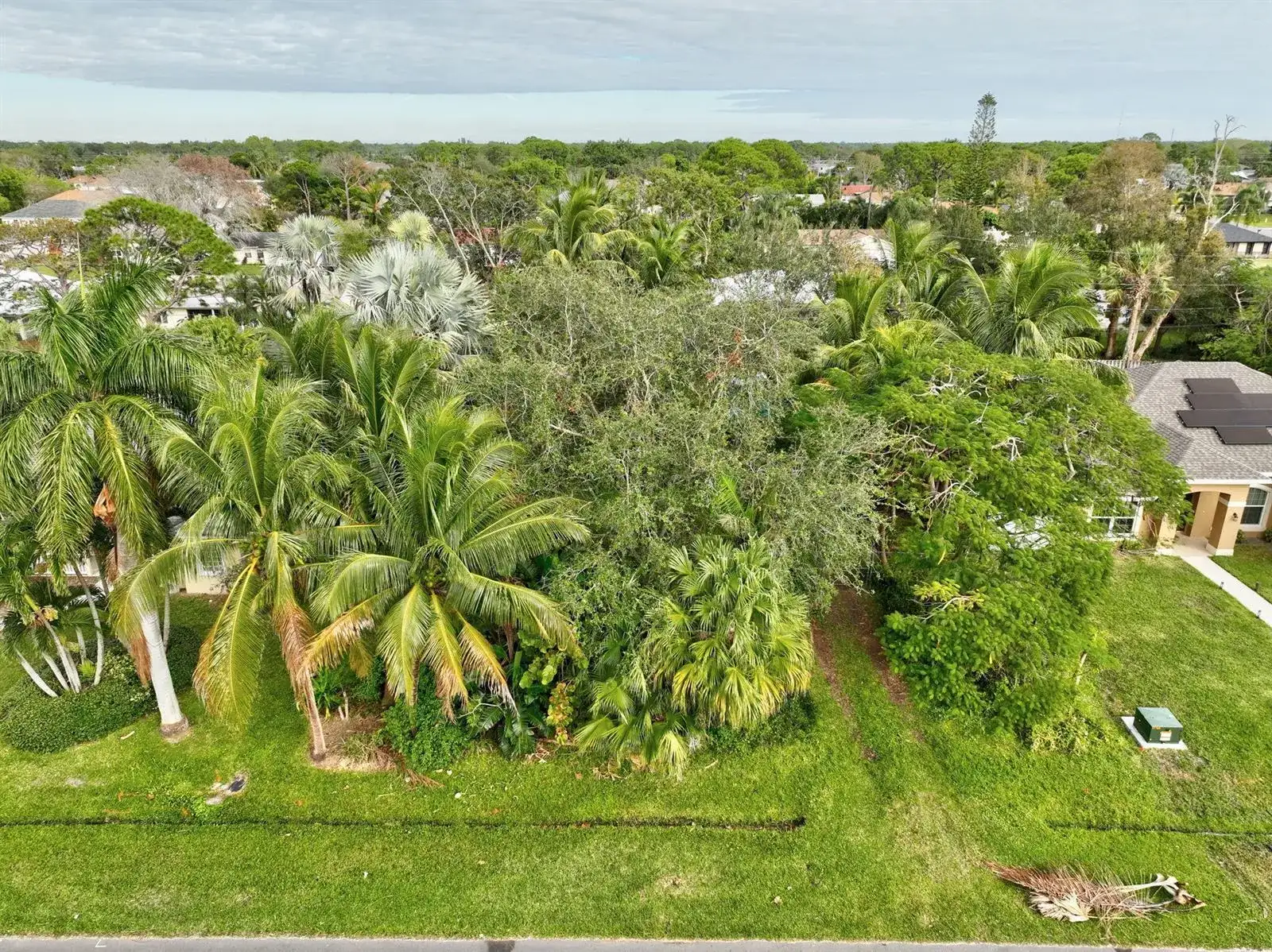 673 SE DAMASK Avenue, Port St. Lucie FL 34983 photo 4