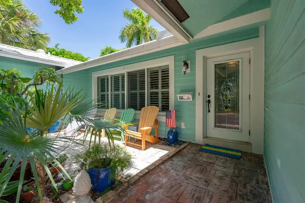 2823 NE 35TH Court, Lighthouse Point FL 33064 photo 5