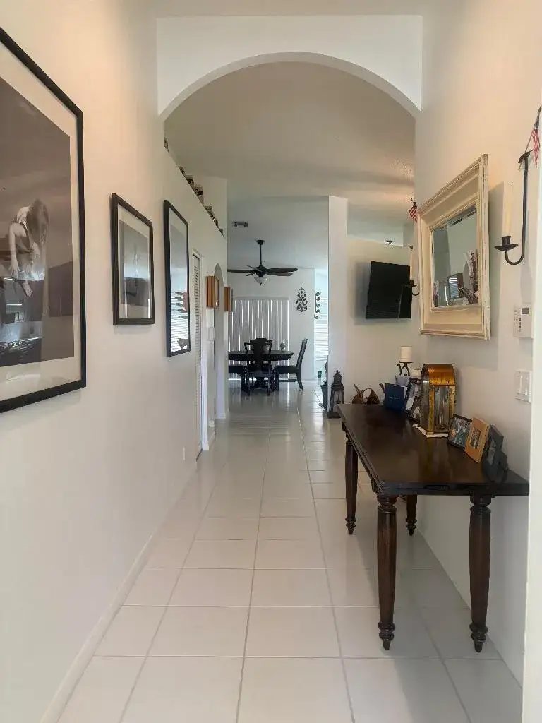 1551 S CLUB Drive, Wellington FL 33414 photo 3