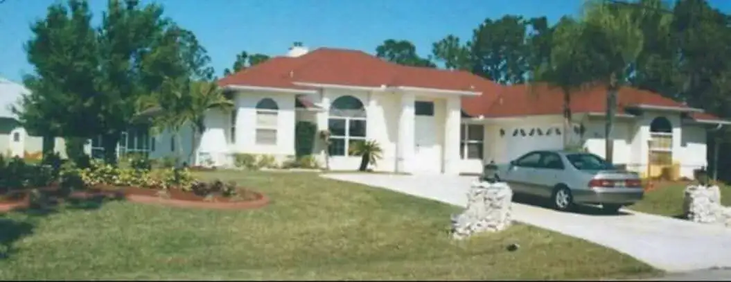3217 SE Quay Street, Port St. Lucie FL 34984 photo 2