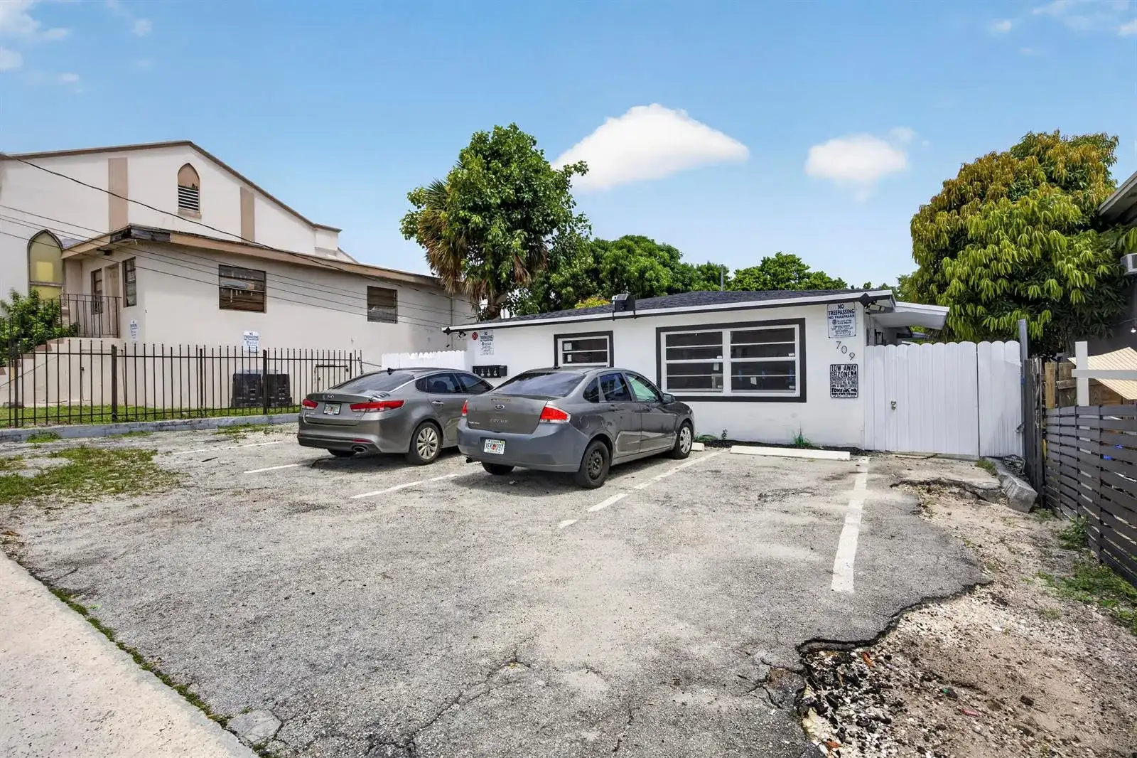 709 13TH Street, West Palm Beach FL 33401 photo 3