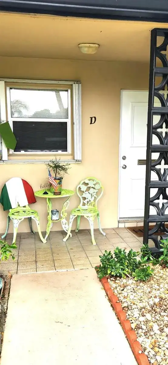 1042 NORTH Drive # D, Delray Beach FL 33445 photo 3