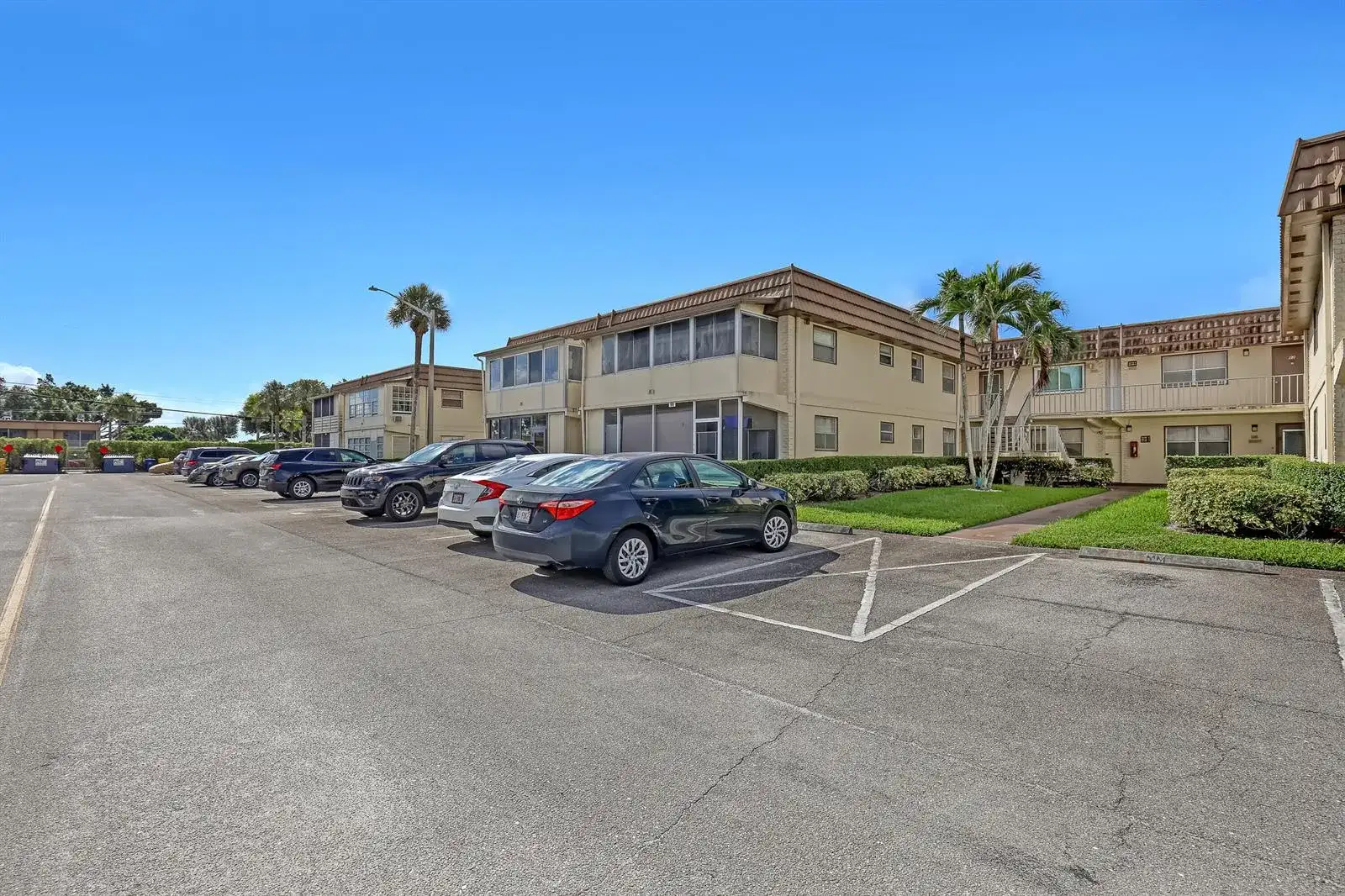 81 SAXONY B # 81, Delray Beach FL 33446 photo 3