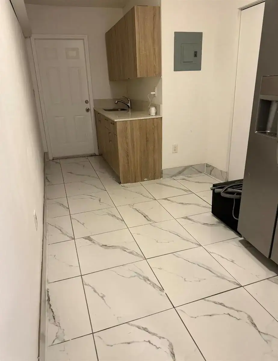 1652 Madison Street # 6, Hollywood FL 33020 photo 4