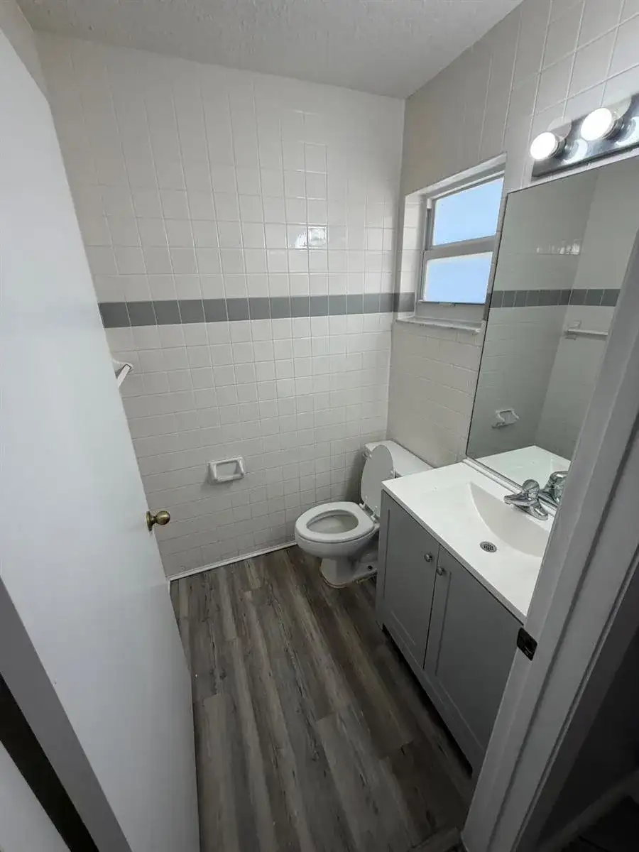1117 SE 5TH Court, Dania Beach FL 33004 photo 3