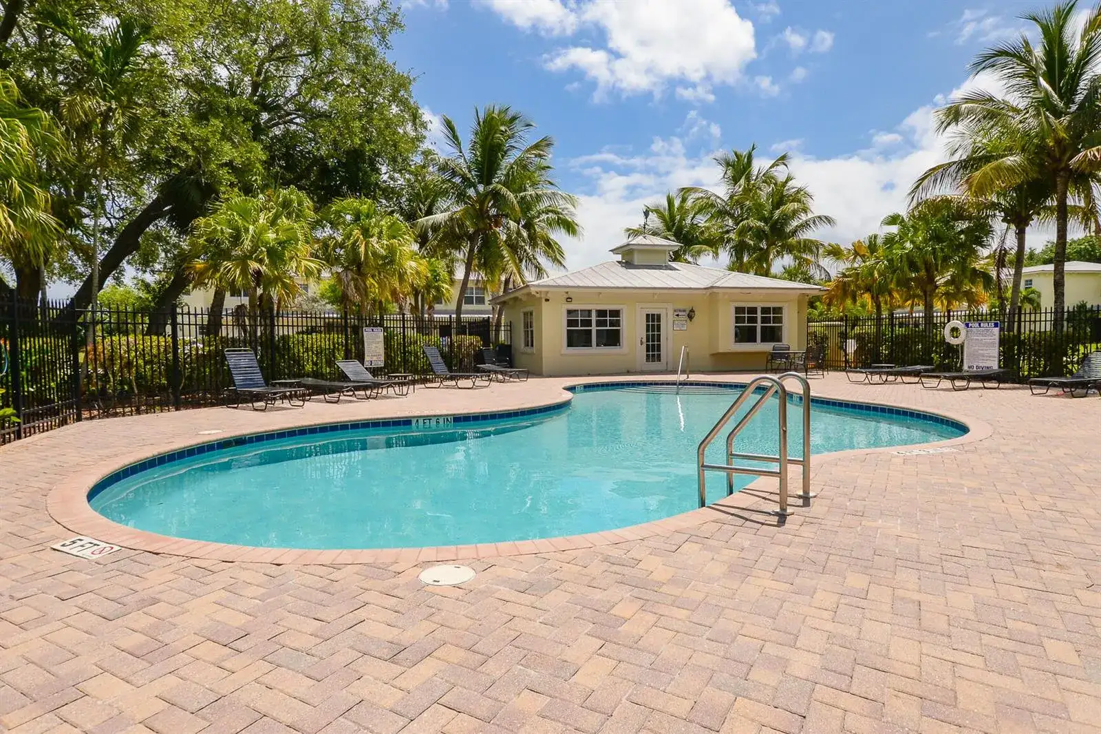 3902 SABAL Way, Fort Pierce FL 34981 photo 3