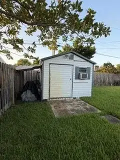 225 RIVER TERRACE Drive, Jupiter FL 33469 photo 5