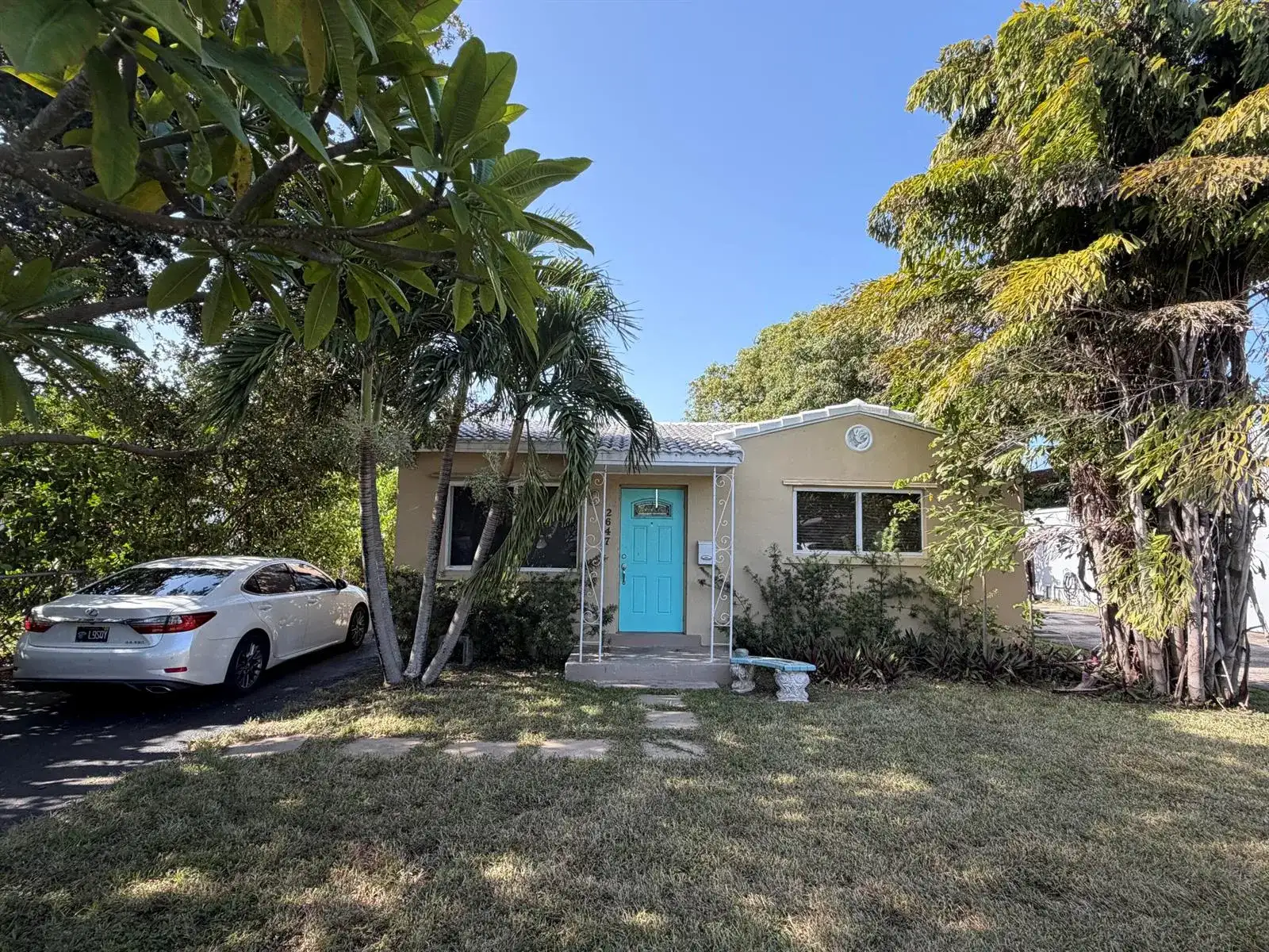 2647 PIERCE Street, Hollywood FL 33020 photo 4