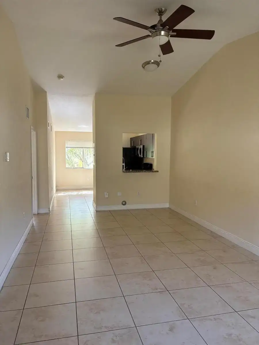 6235 SW 47TH Manor # 202, Davie FL 33314 photo 3