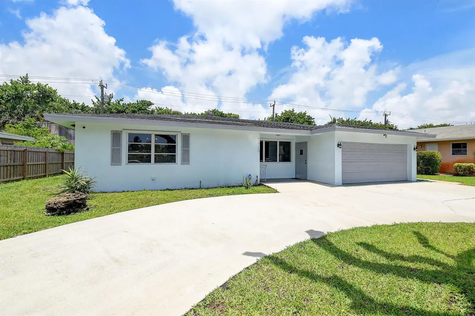 2815 SW 9th Street, Boynton Beach FL 33435 photo 2