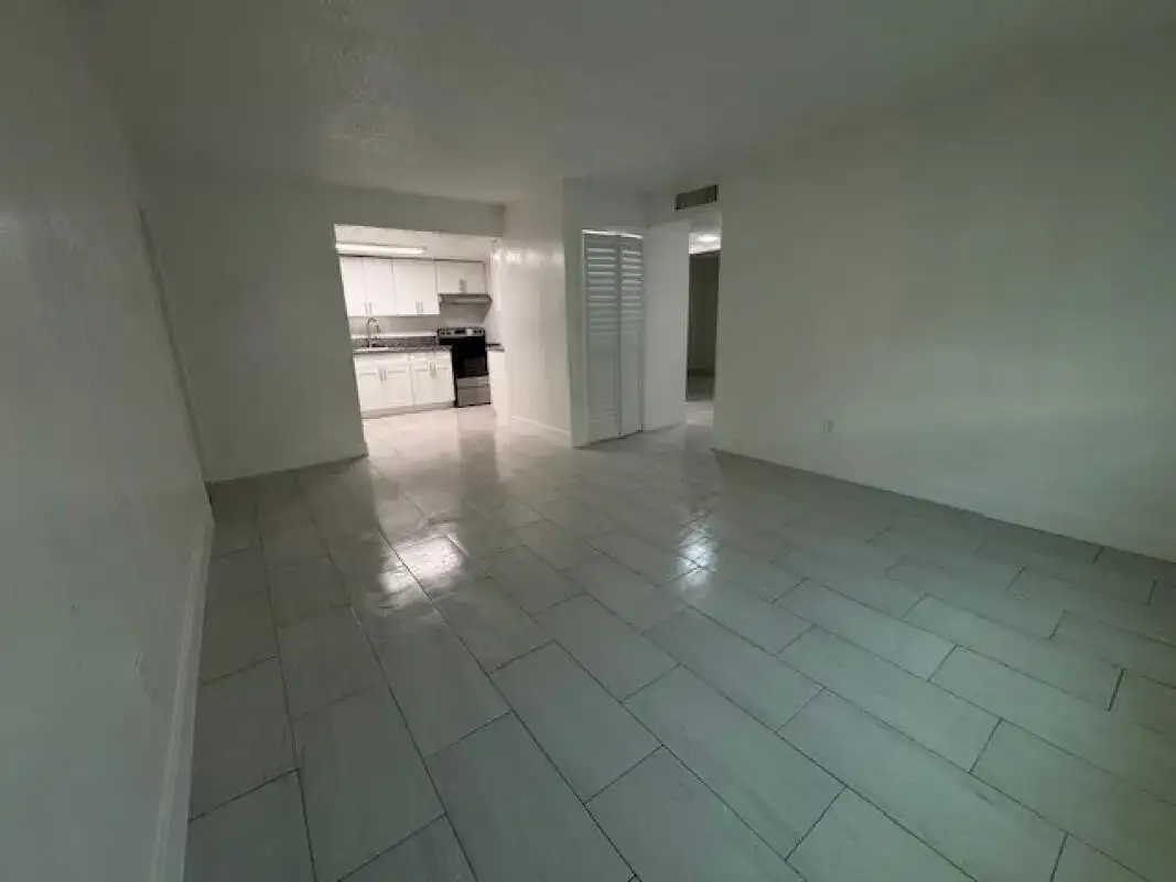 3810 SW 60th Avenue, Davie FL 33314 photo 4