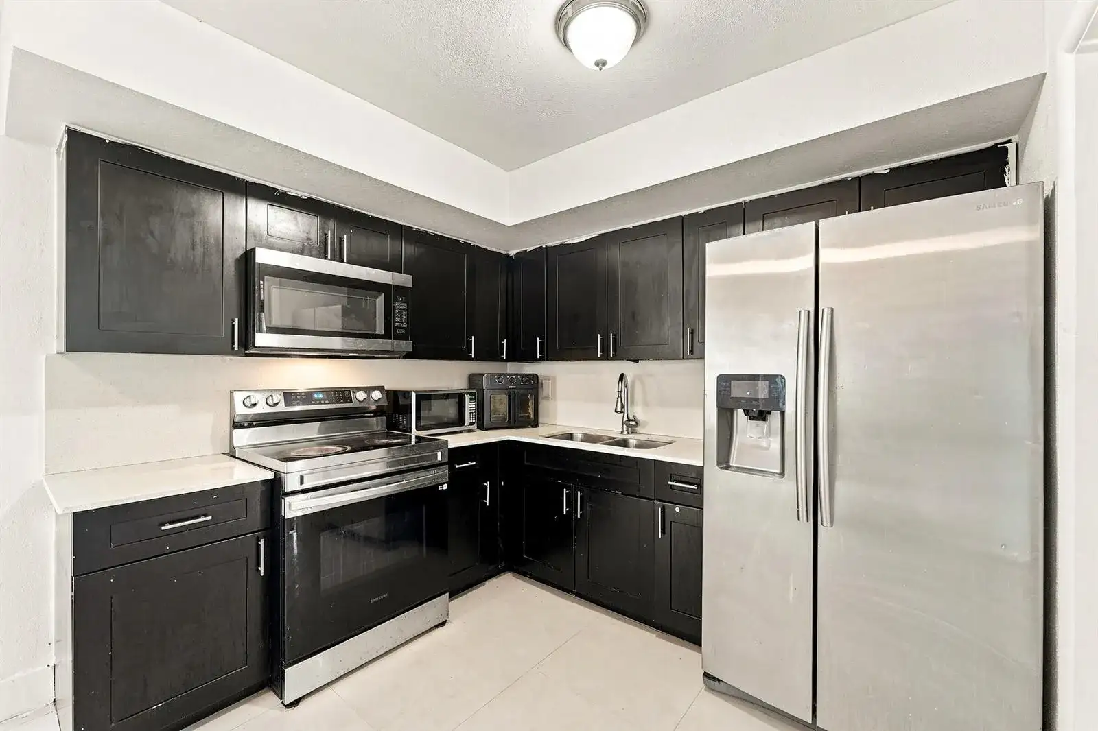 1010 Pinetree Drive, Lantana FL 33462 photo 4