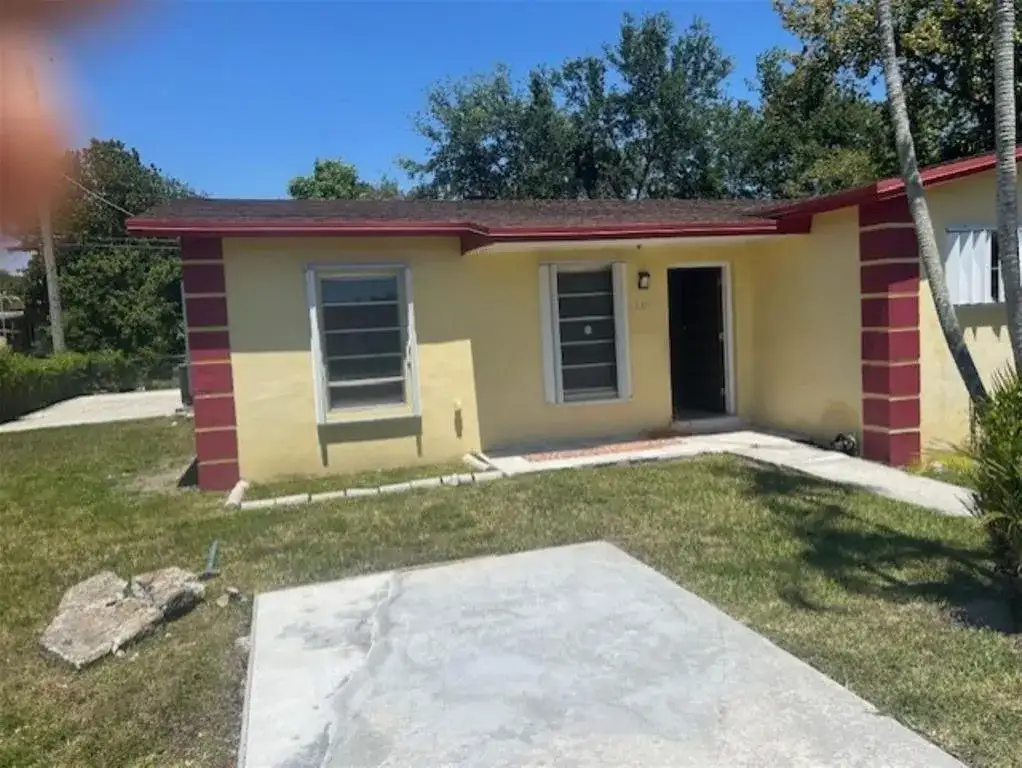 1337 NW 112TH Terrace, Miami FL 33167 photo 2