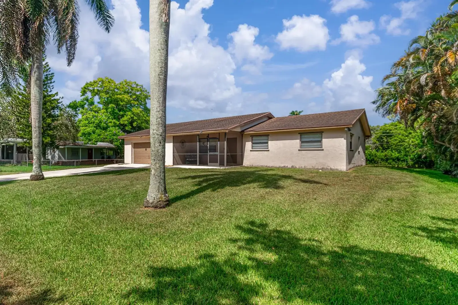 4340 SW 74th Avenue, Davie FL 33314 photo 4