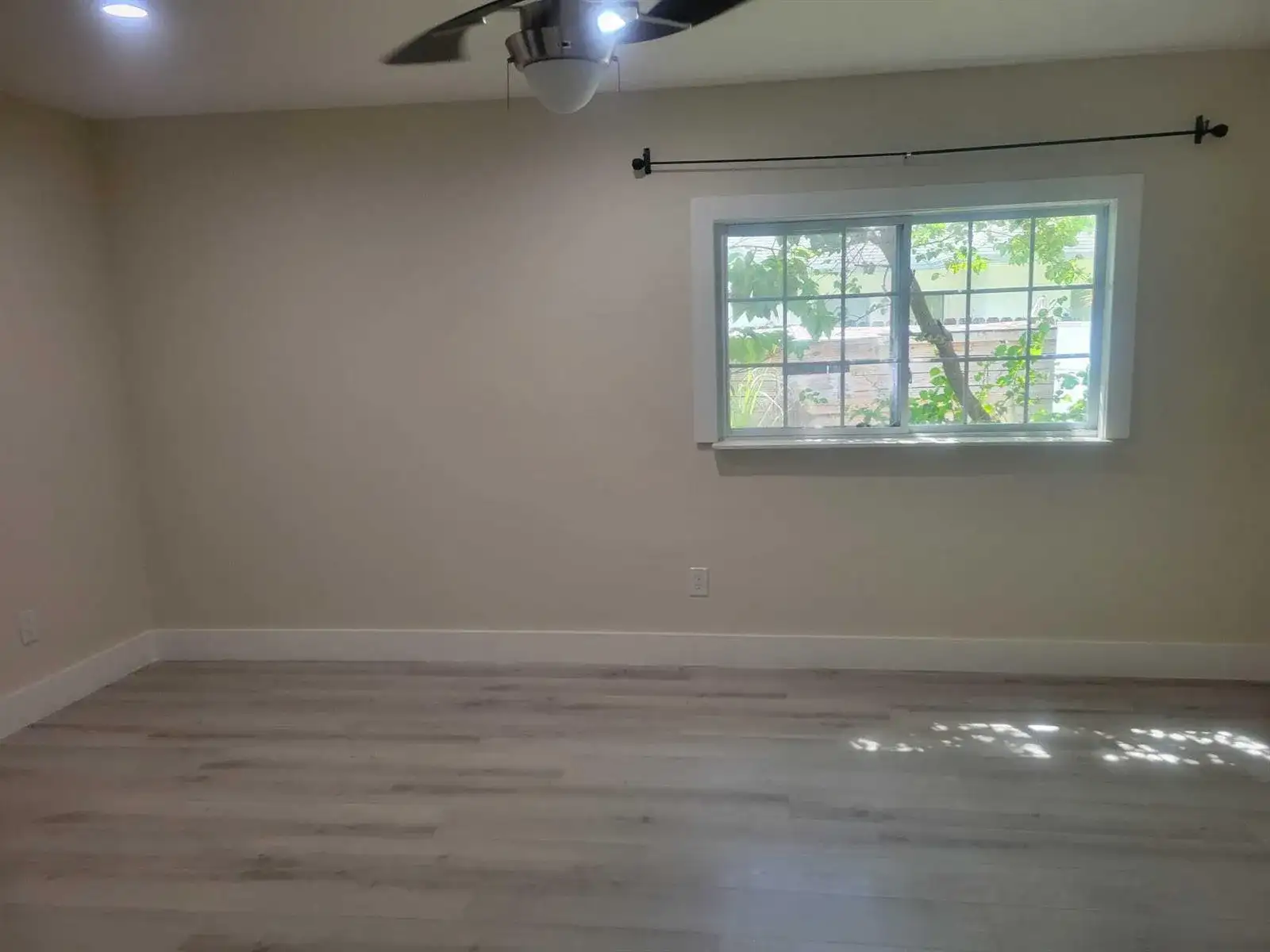 5337 NW 5th Street, Delray Beach FL 33445 photo 4