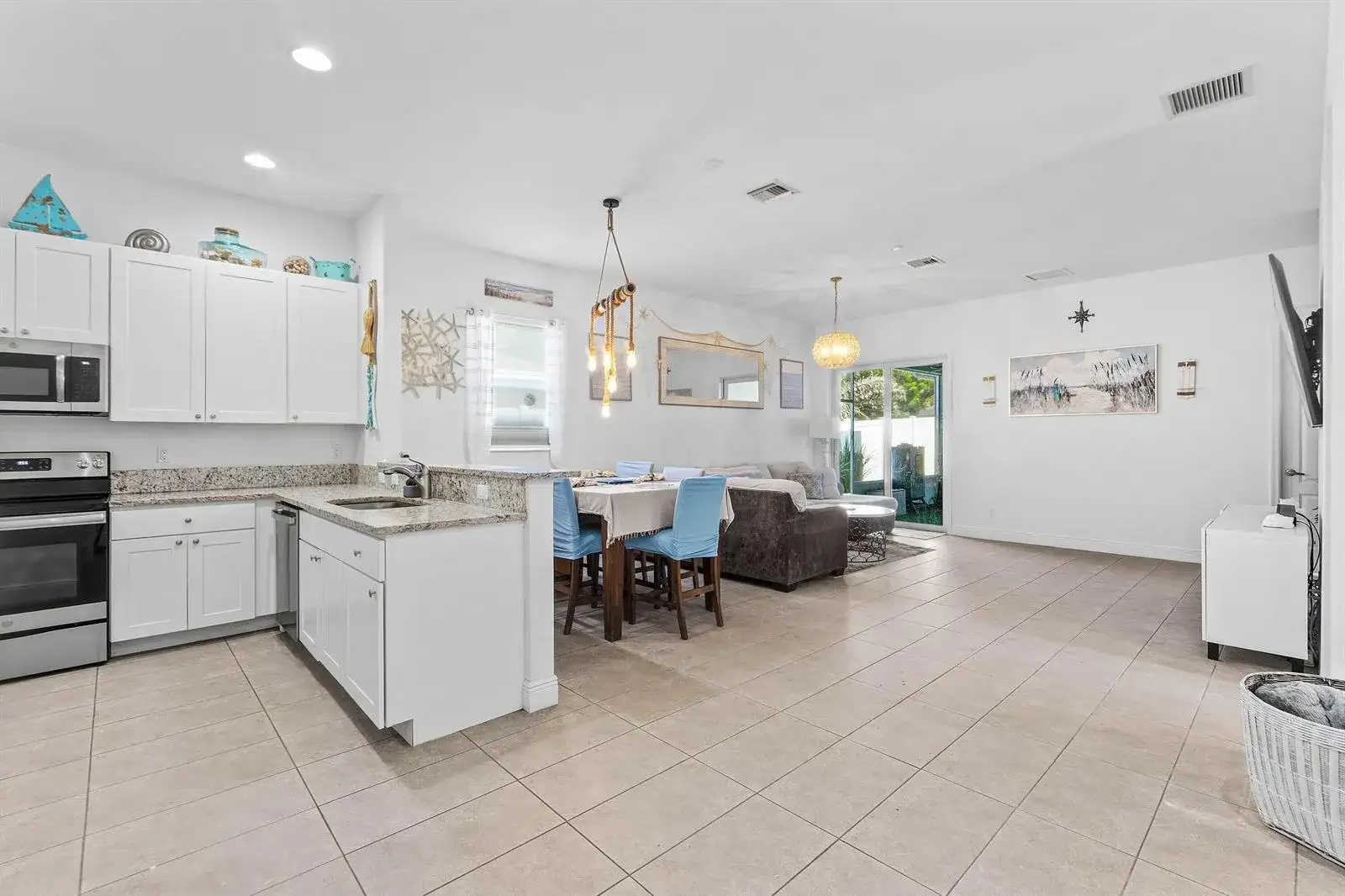 6855 4TH Street, FL 33458 photo 5