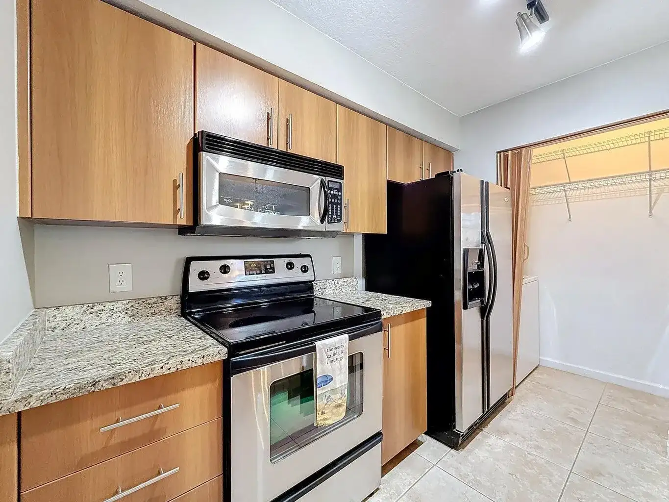1020 CRYSTAL Way # M, Delray Beach FL 33444 photo 3