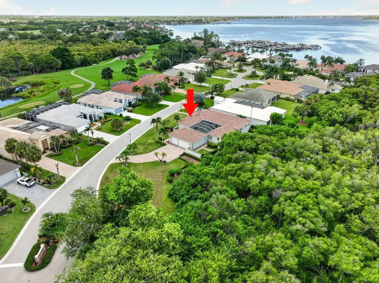 3202 SE BRAEMAR Way, Port St. Lucie FL 34952 photo 2
