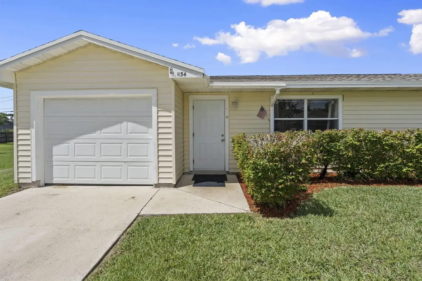 1154 SE Preston Lane, Port St. Lucie FL 34983 photo 4
