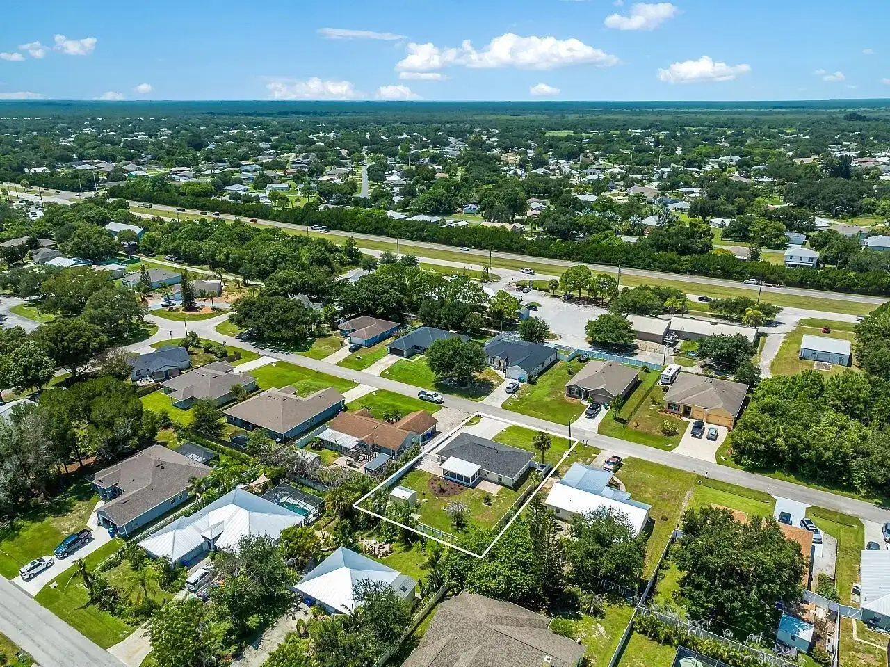 867 CLEARMONT Street, Sebastian FL 32958 photo 3