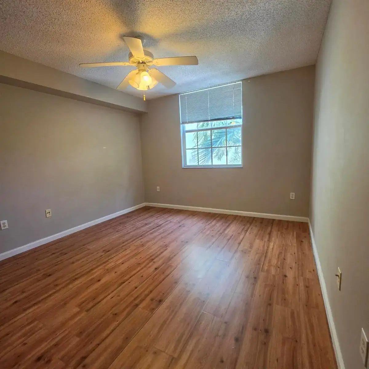 1919 Van Buren Street # 404a, Hollywood FL 33020 photo 4