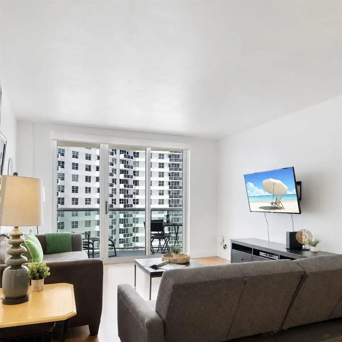 3801 S Ocean Drive # 8b, Hollywood FL 33019 photo 4