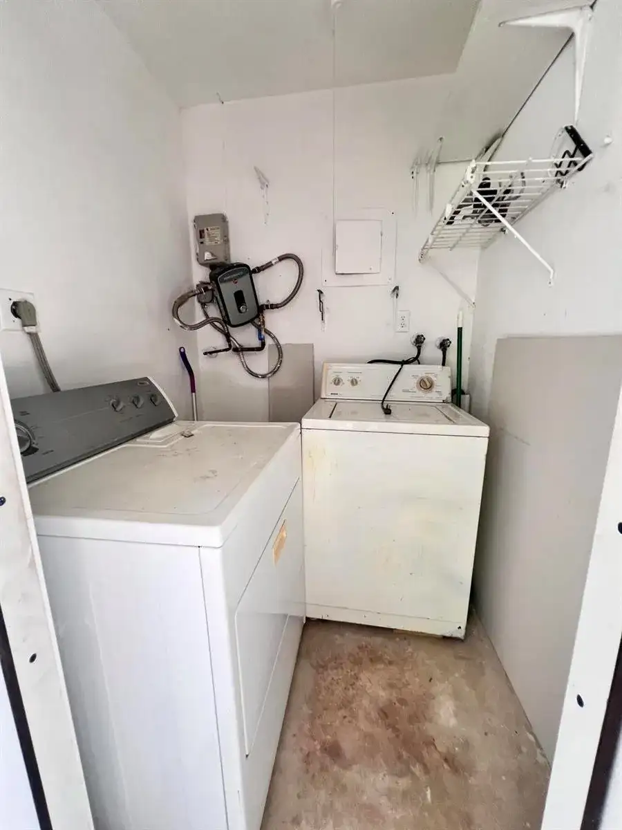 6711 NW 72nd Street, Tamarac FL 33321 photo 4