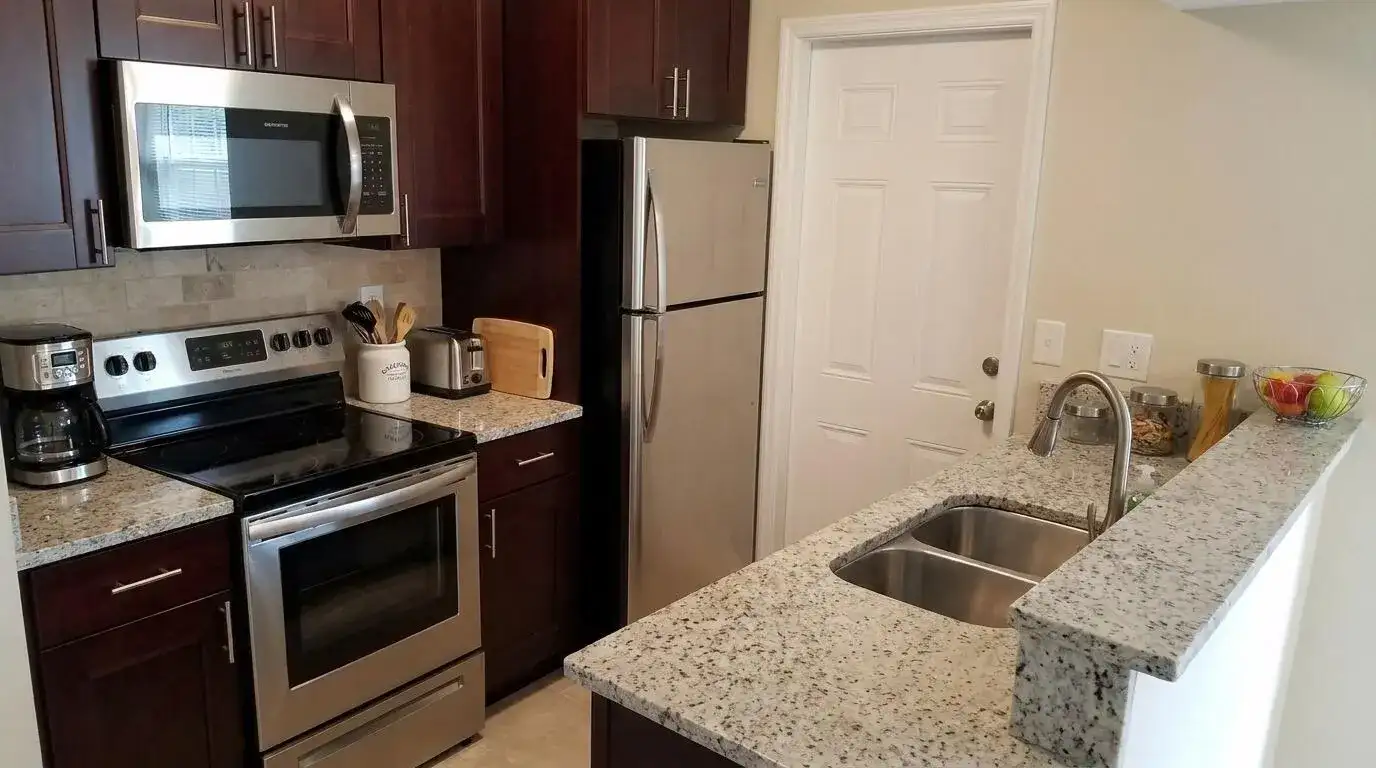 6534 HARBOUR Road, North Lauderdale FL 33068 photo 4