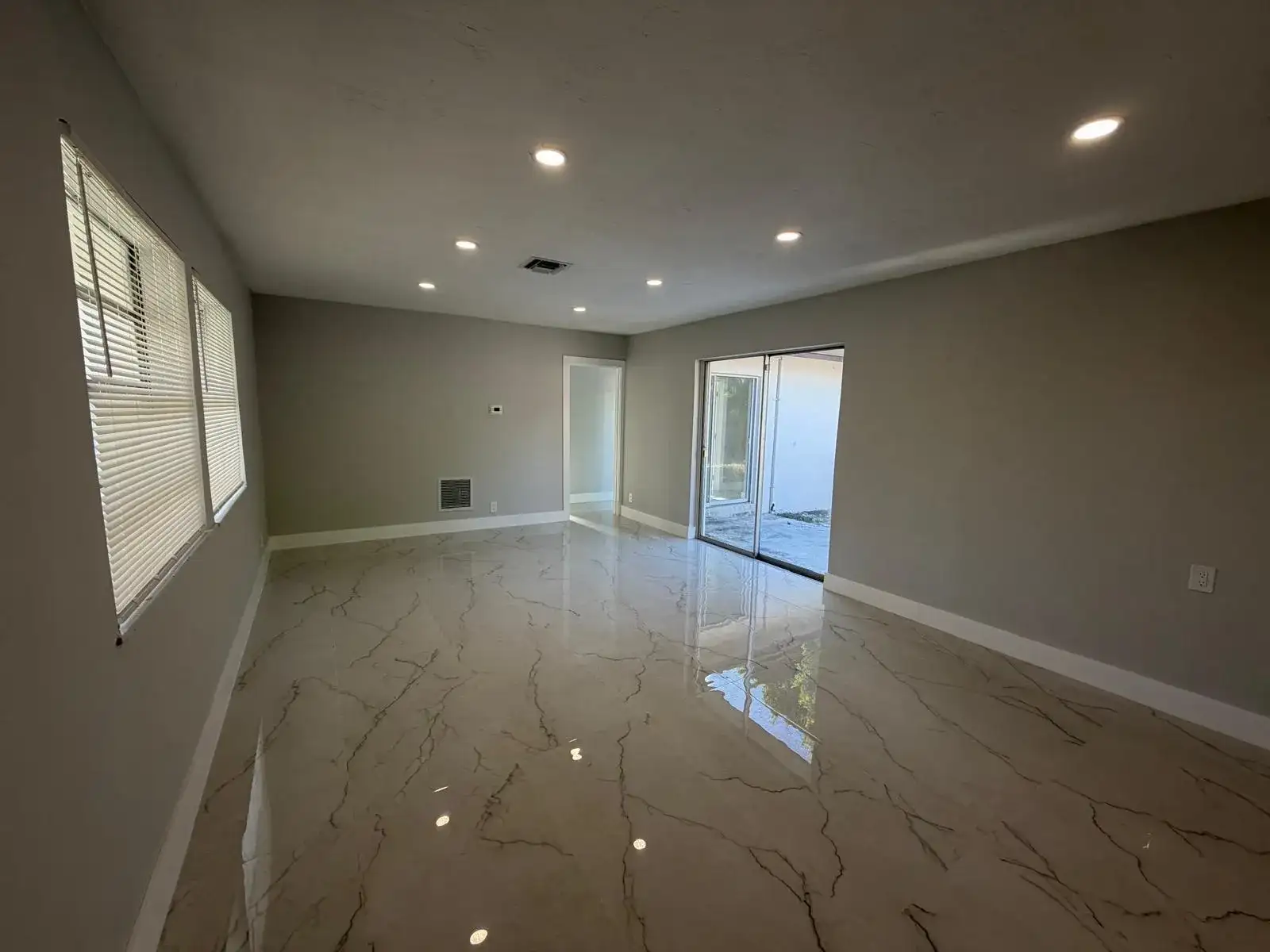 920 NE 50th Street, Pompano Beach FL 33064 photo 2