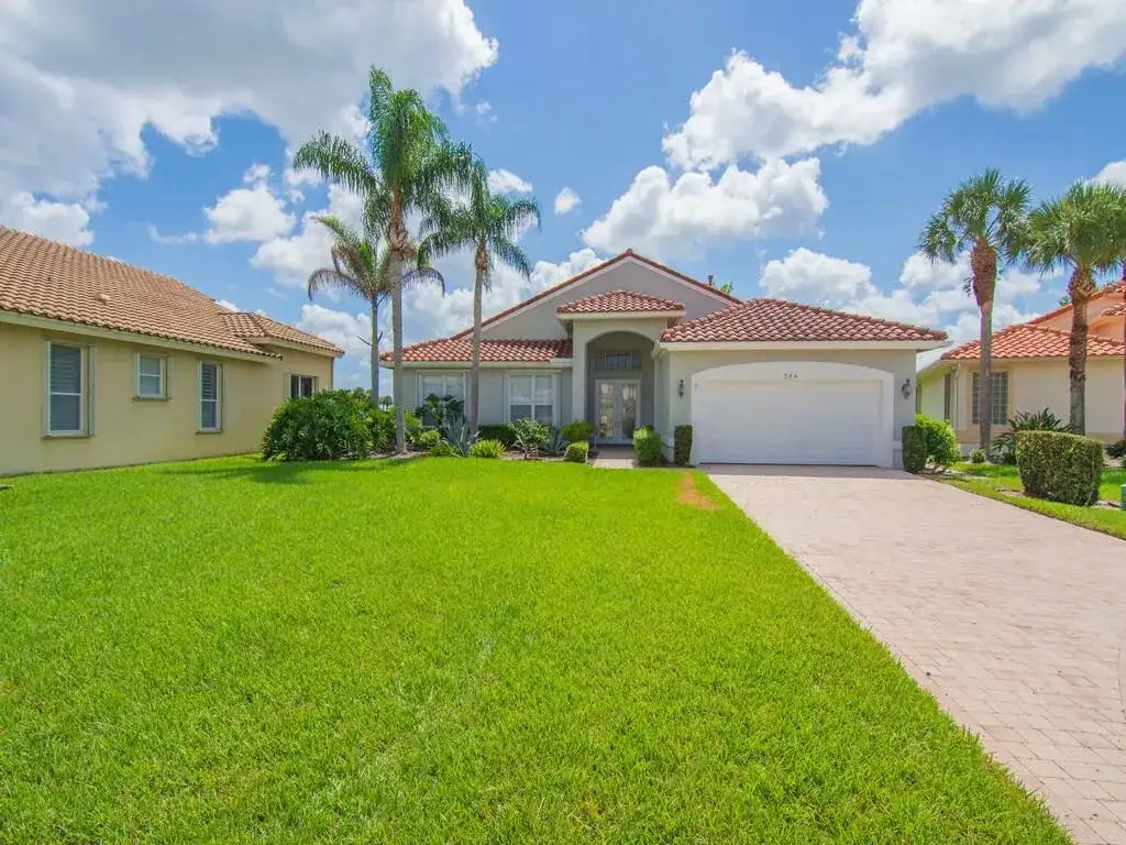 204 NW Liseron Way, Port St. Lucie FL 34986 photo 3
