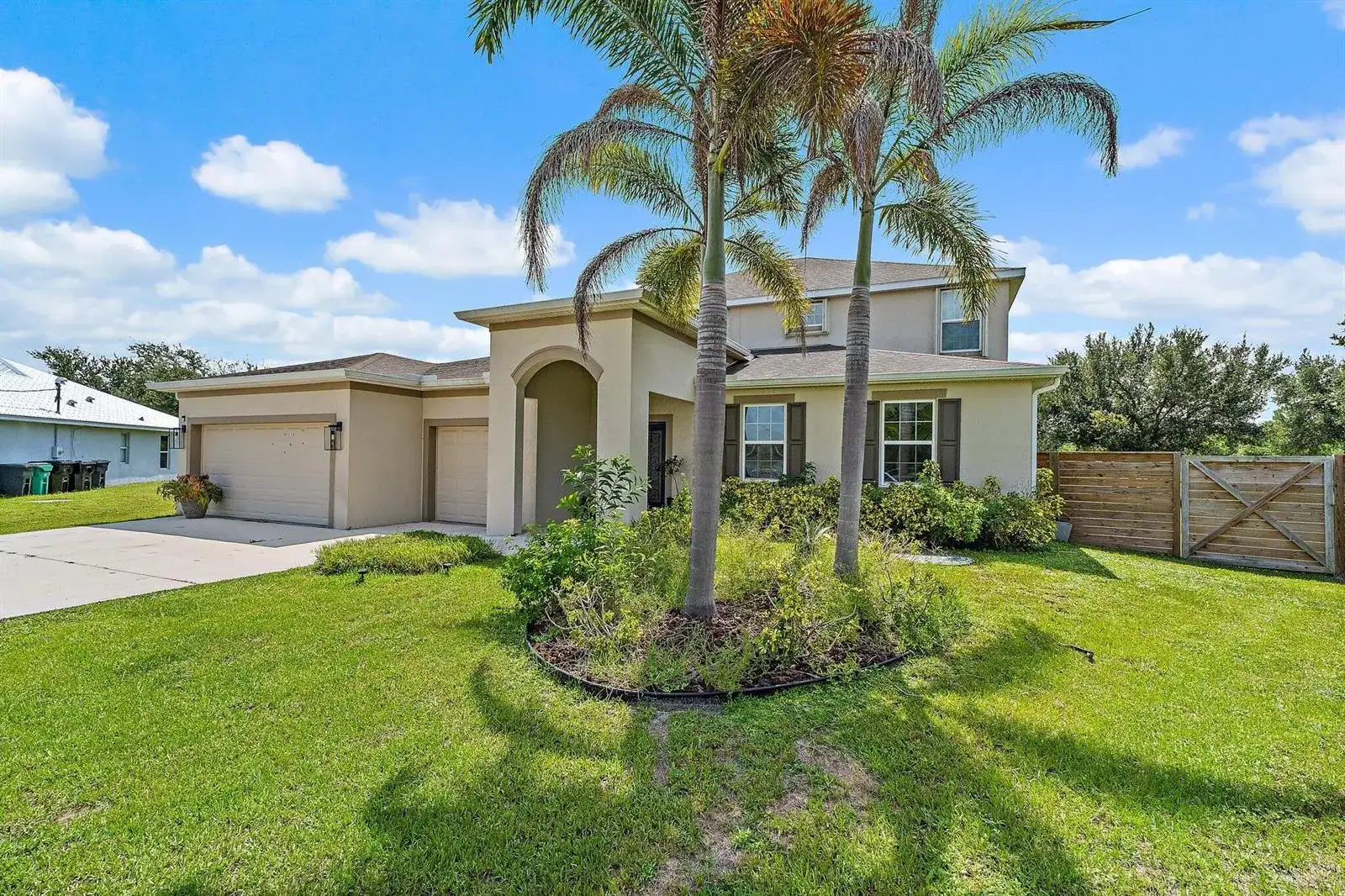 5648 NW LORNA Court, Port St. Lucie FL 34986 photo 3
