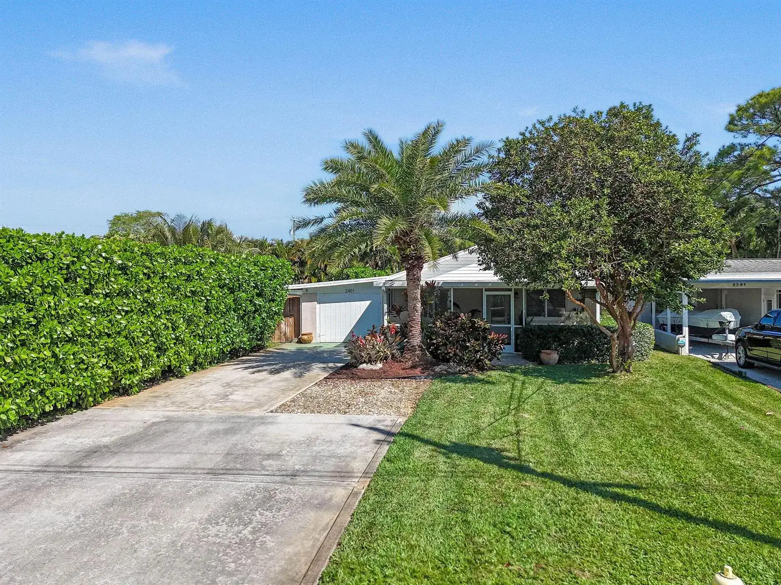 2401 COUNTRY OAKS, Palm Beach Gardens FL 33410 photo 2