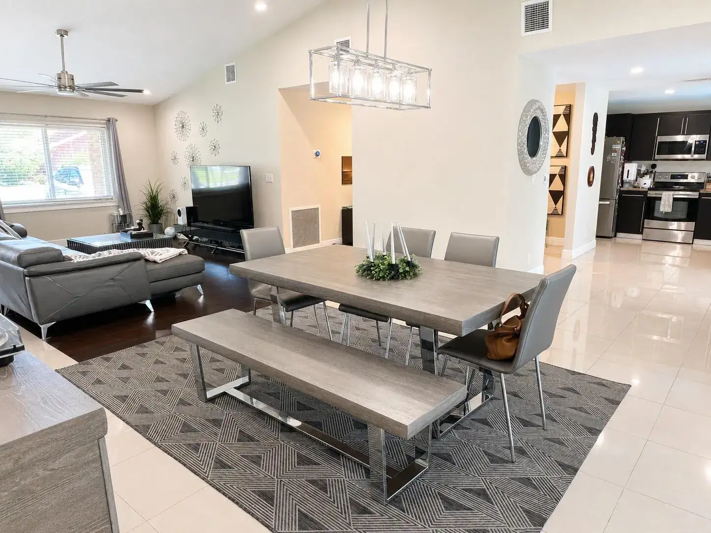 10601 NW 7TH Place, Coral Springs FL 33071 photo 4