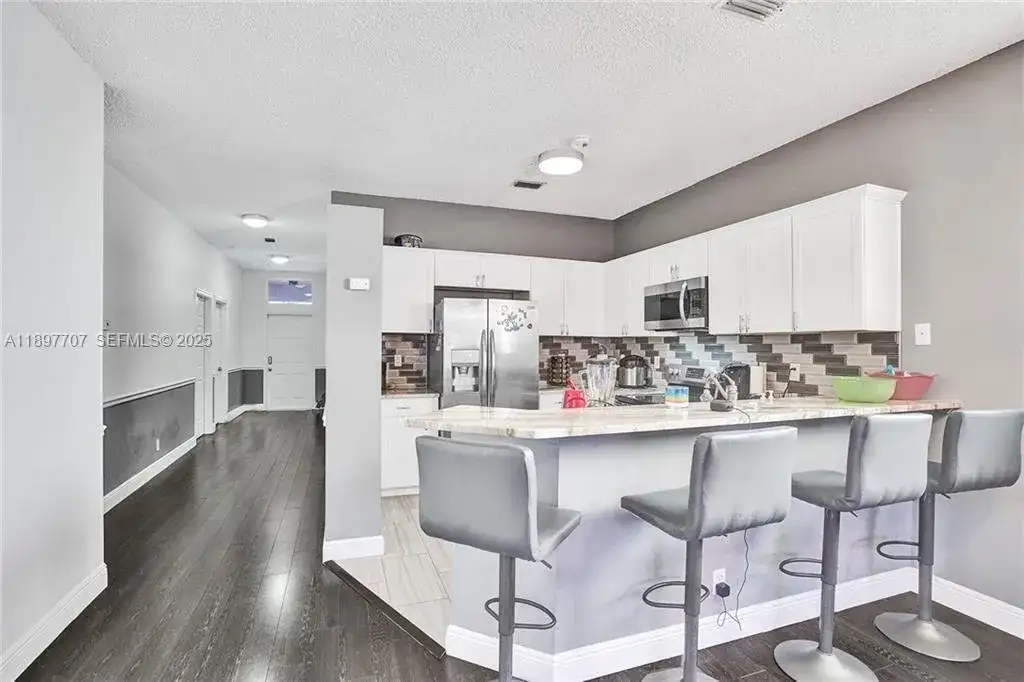 4824 NW 19TH Street, Coconut Creek FL 33063 photo 4