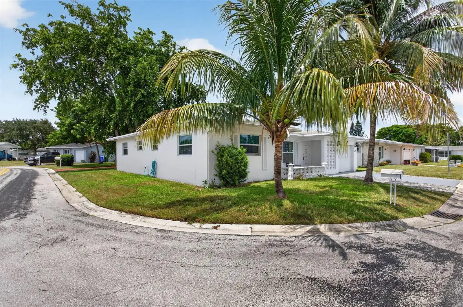1055 NW 72ND Terrace NW, Margate FL 33063 photo 3