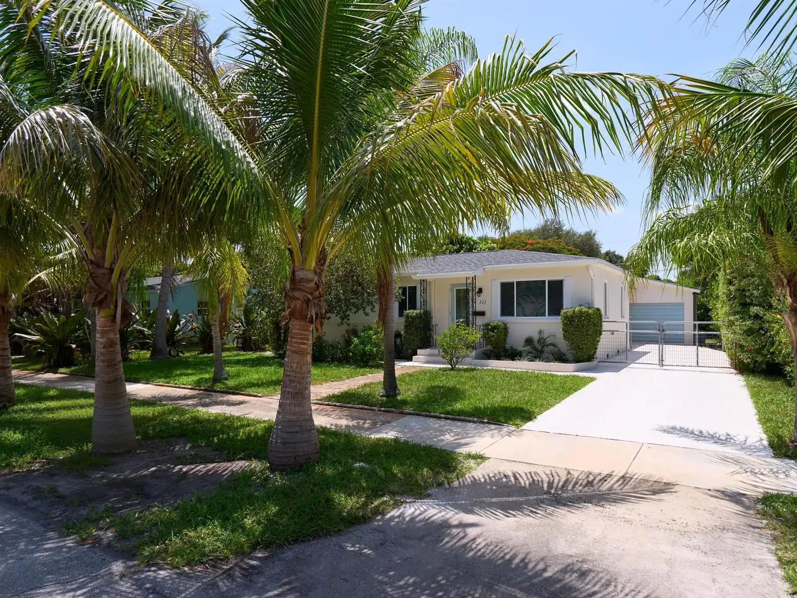 222 Bayberry Drive, Lake Park FL 33403 photo 2