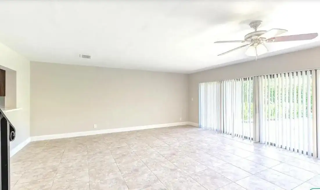 660 COVENTRY Street # 3, Boca Raton FL 33487 photo 4