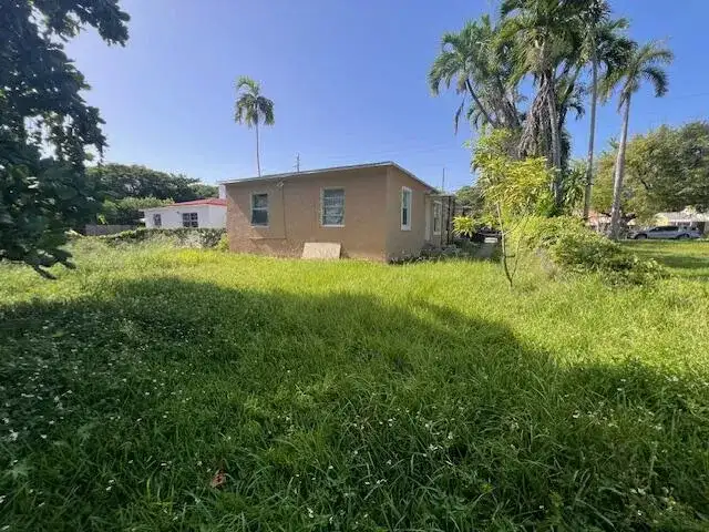 670 NE 87th Street, Miami FL 33138 photo 2