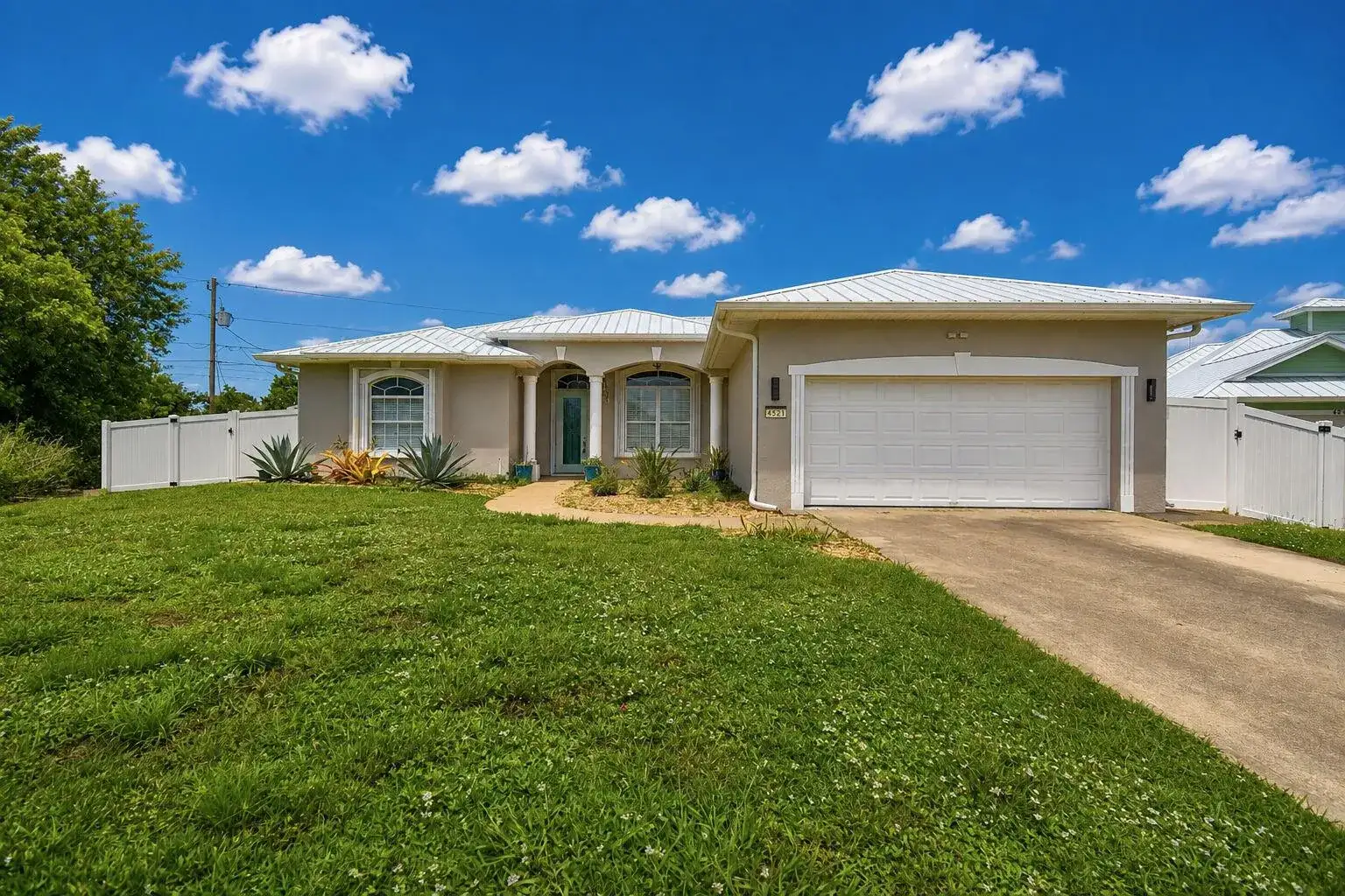 4521 SW IMAGE Drive, Port St. Lucie FL 34953 photo 2