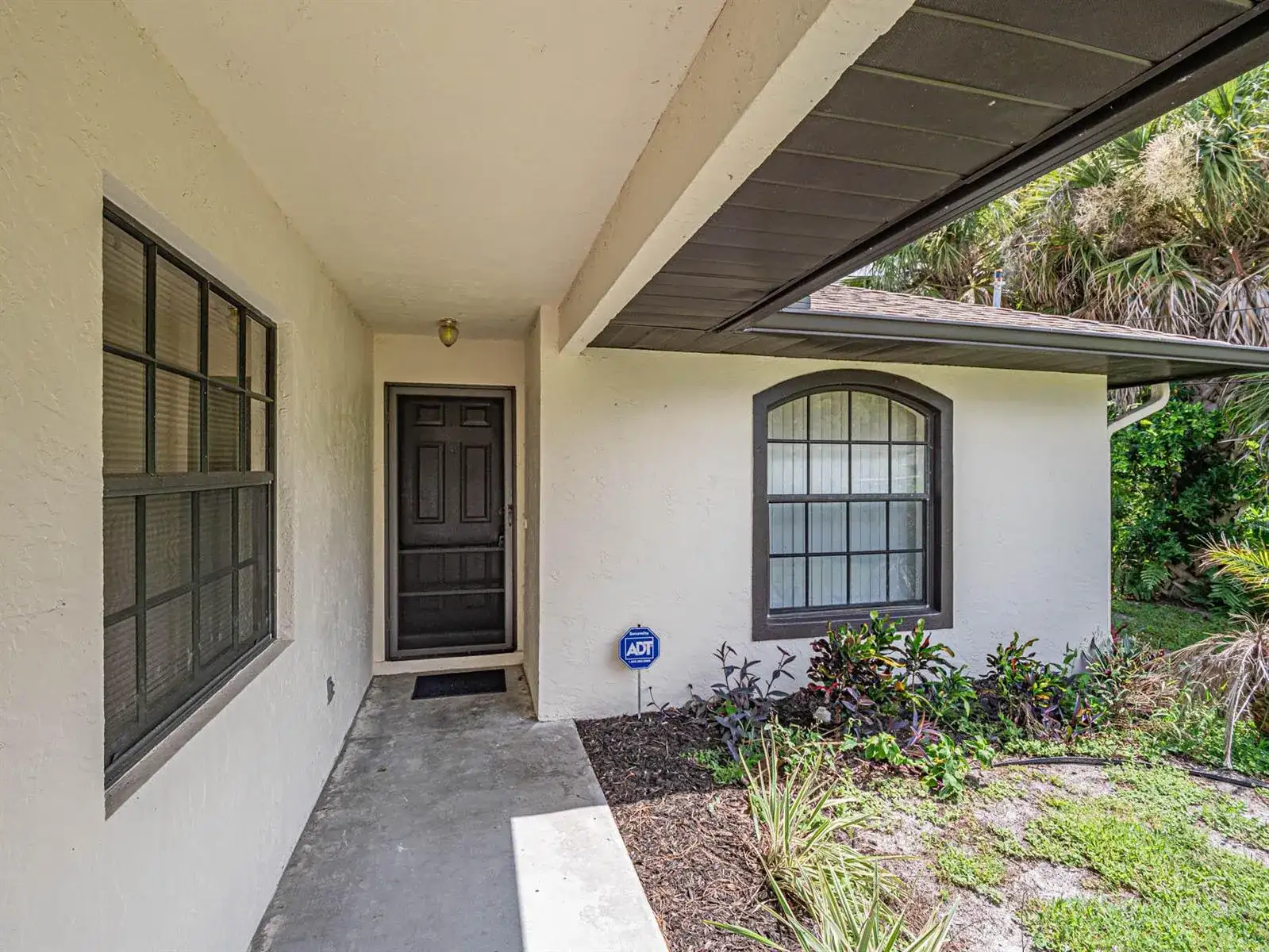307 S WIMBROW Drive, Sebastian FL 32958 photo 3