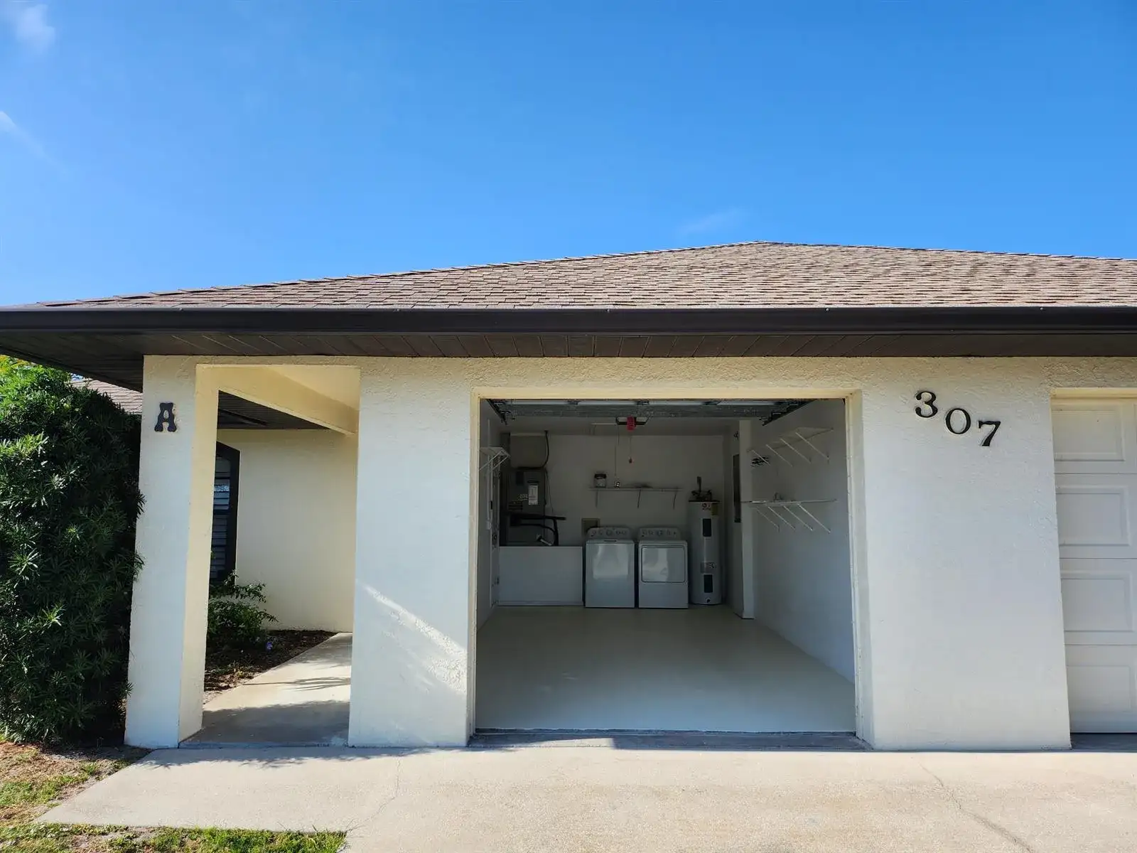 307 S WIMBROW Drive, Sebastian FL 32958 photo 5