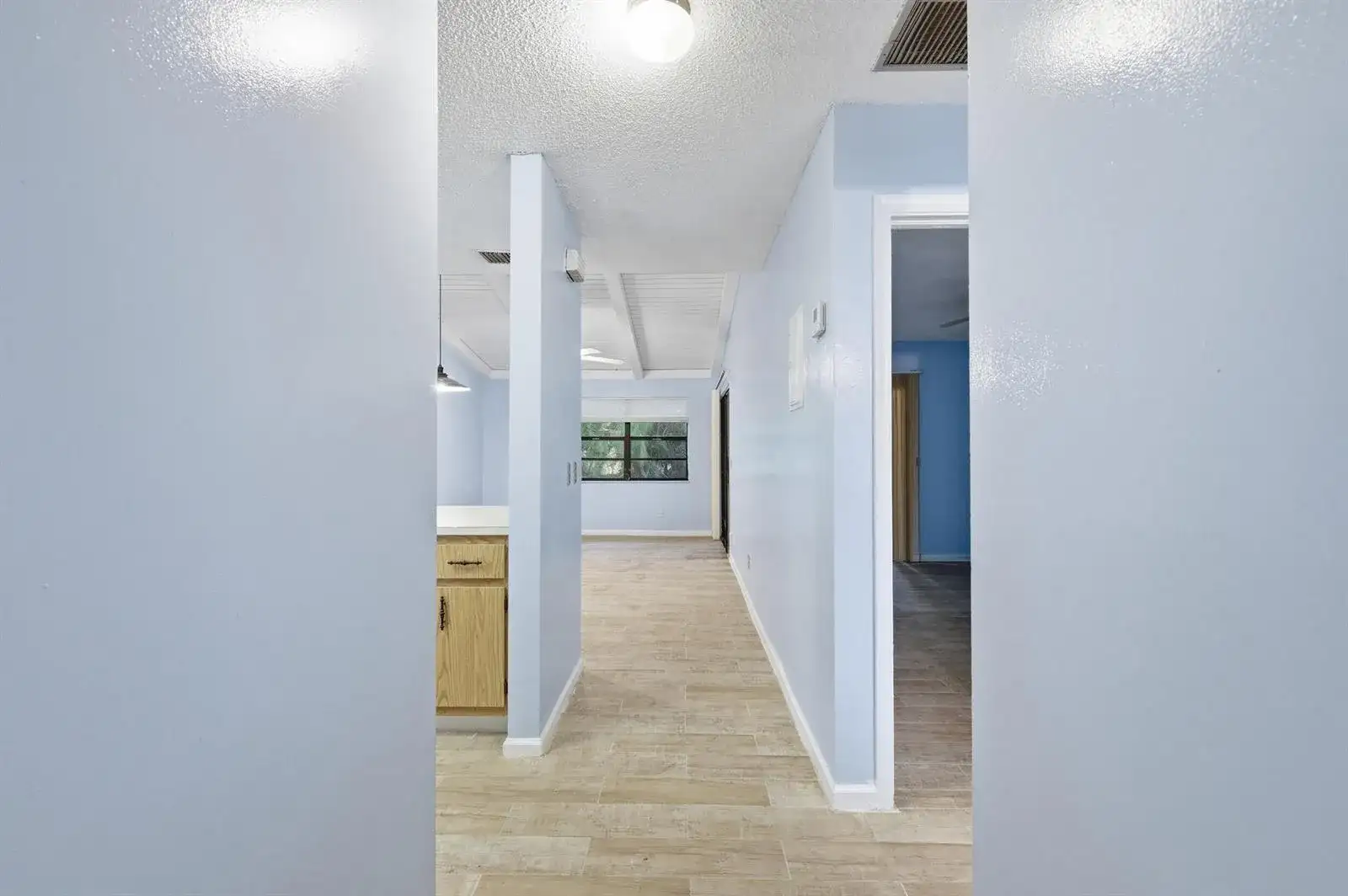 506 GLENWOOD Drive, West Palm Beach FL 33415 photo 4