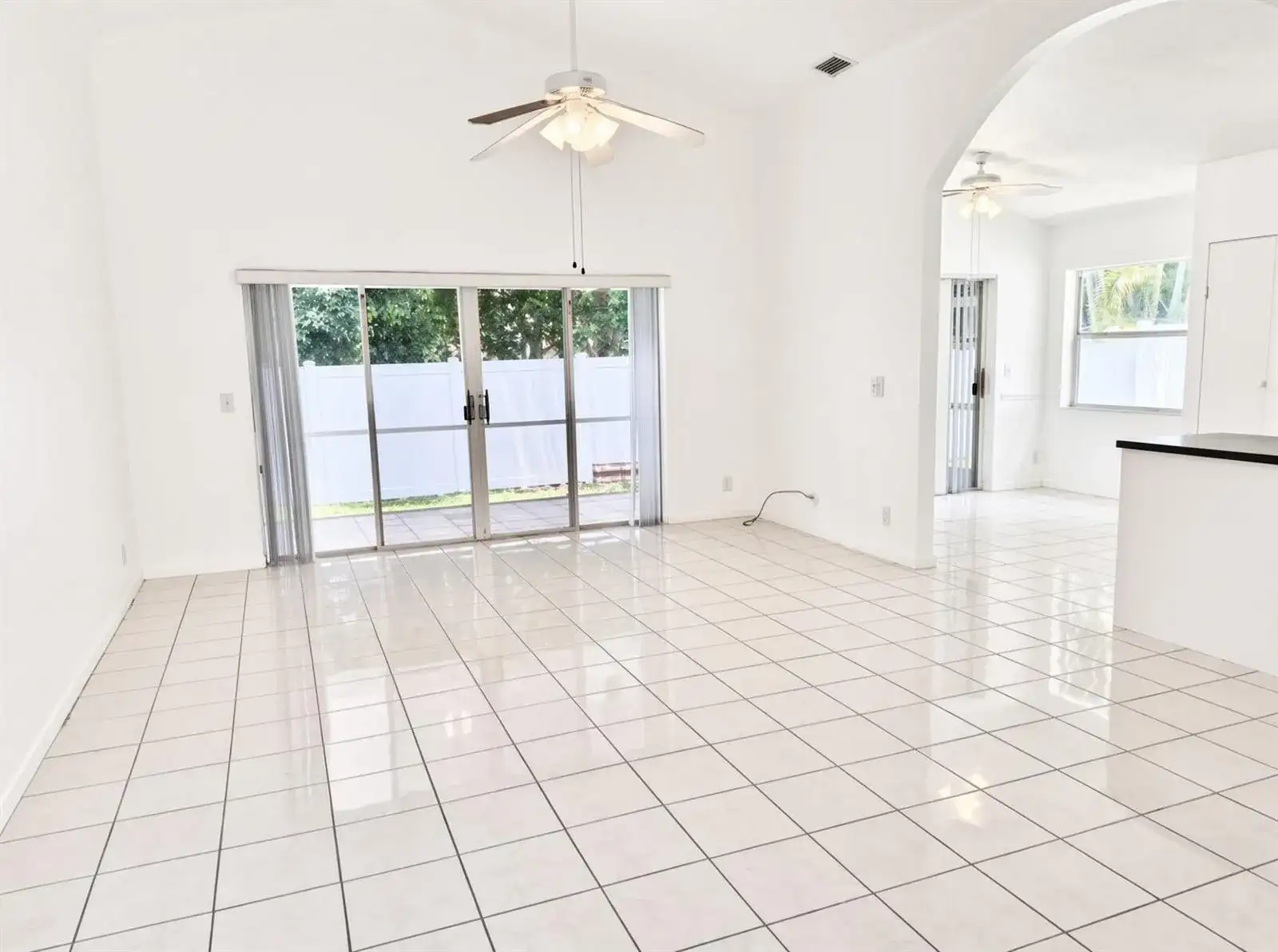 10160 Festival Way, Boca Raton FL 33428 photo 4